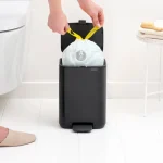Brabantia Κάδος Απορριμμάτων Πλαστικός με Πεντάλ Μαύρος 4lt 237805 - Image 3
