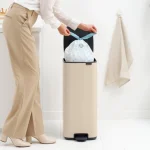 Brabantia Κάδος Απορριμμάτων Πλαστικός με Πεντάλ Μπεζ 30lt 238123 - Image 3