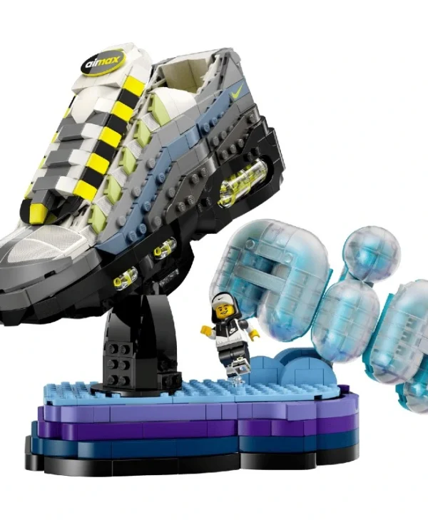 Lego Nike: Nike Air Max 95 x LEGO Set 43025