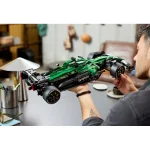 Lego Technic: Aston Martin Aramco AMR25 F1 Car 42240 - Image 18