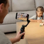 DJI Osmo Mobile 8 Standard Combo Gimbal Κινητού με Σταθεροποιητή 3 Αξόνων και 10 ώρες λειτουργίας Μαύρο CP.OS.00000611 - Image 3