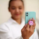 Lazerbuilt Squishmallows Lola Unicorn – Universal Phone Grip & Βάση Στήριξης Λούτρινη Υφή PGSQM-LOLA - Image 7